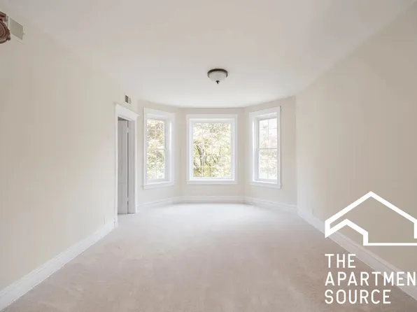 2110 N Avers Ave #2, Chicago, IL 60647