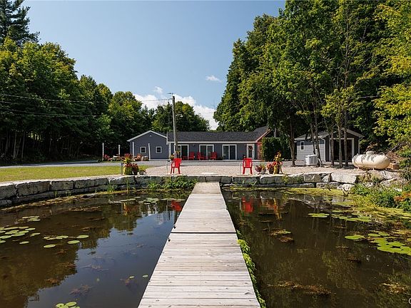 4th image of 29350 Lake View Dr