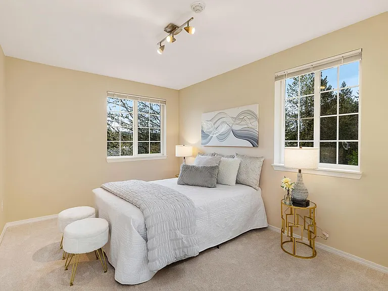 10909 Avondale Rd NE #P161 — Photo 14