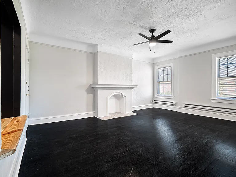 2373 Euclid Heights Blvd #4 — Photo 14