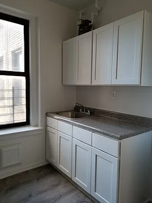 Rented by New York Residence | media 4