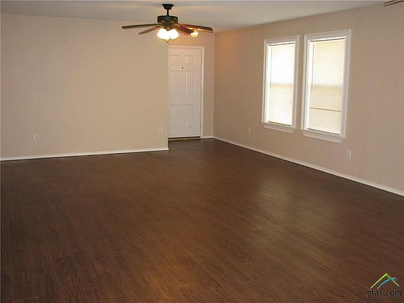 3rd image of 1802 Northridge Dr