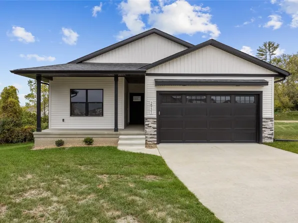 2931 Eight Bells Dr, Marion, IA 52302