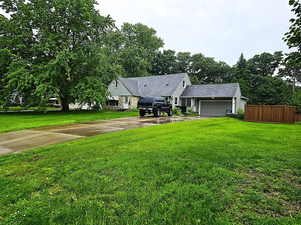 2804 Utica Ave S, Saint Louis Park, MN 55416