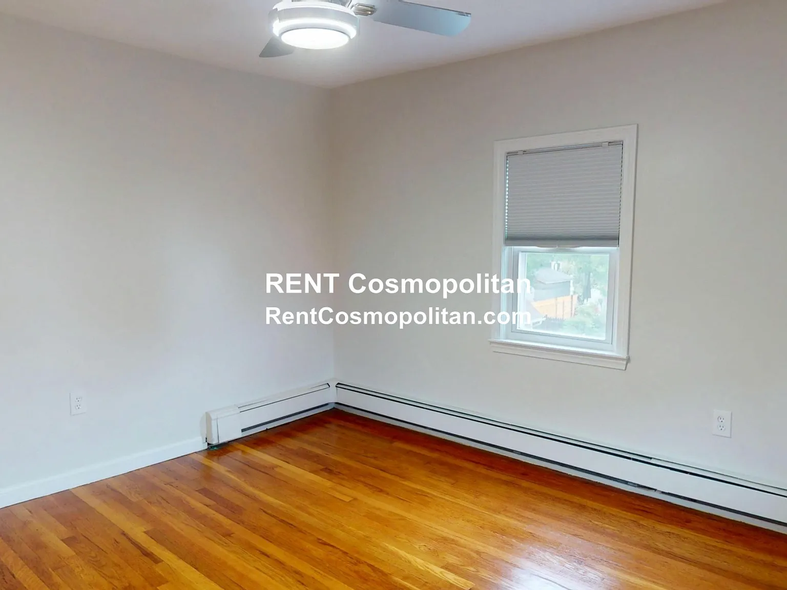 1 bed, 700 sqft, $2,300 — Photo 2