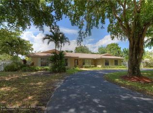 11191 NW 23rd Ct, Coral Springs, FL 33065