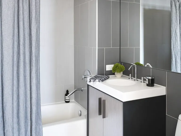230 Ashland Pl #45C — Photo 8