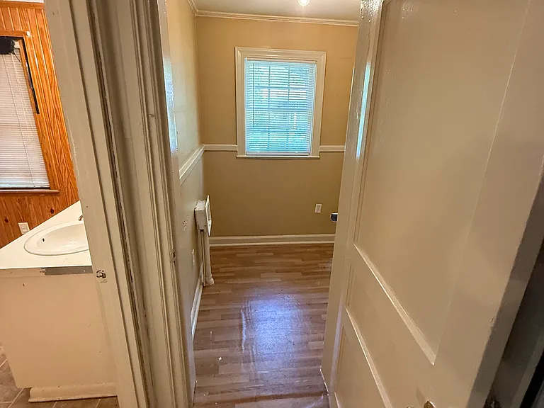 805 Alvaredo St — Photo 9
