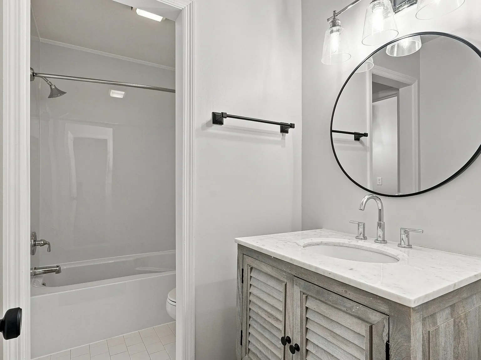 2 bed, 1.5 bath, 1224 sqft, $2,200 — Photo 4