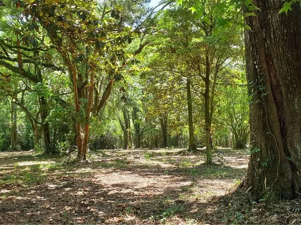 5377 Moffett Rd, Mobile, AL 36618