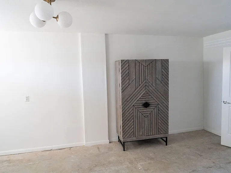 310 S Jensen Dr — Photo 34