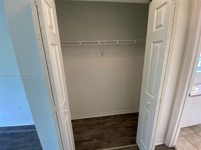 4177 N Haverhill Rd #808 — Photo 49