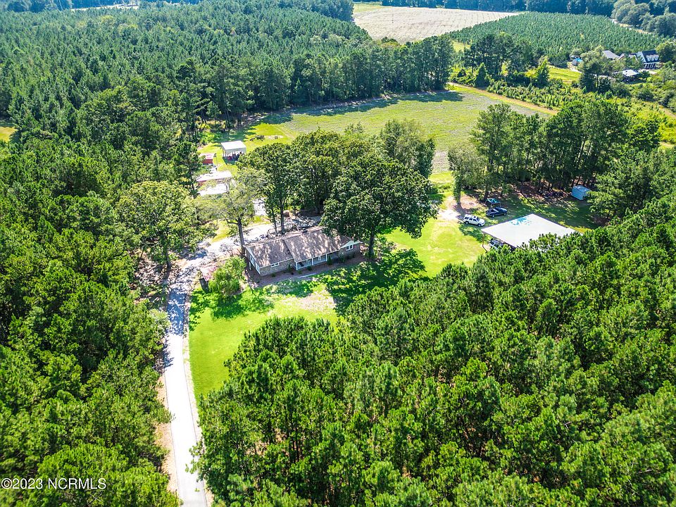2556 Nc Highway 131, Tar Heel, NC 28392 Zillow