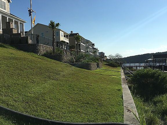 3rd image of Palmetto Harbour Dr
