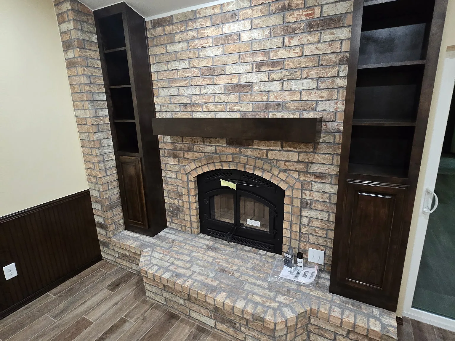 4 bed, 2000 sqft, $2,200 — Photo 1