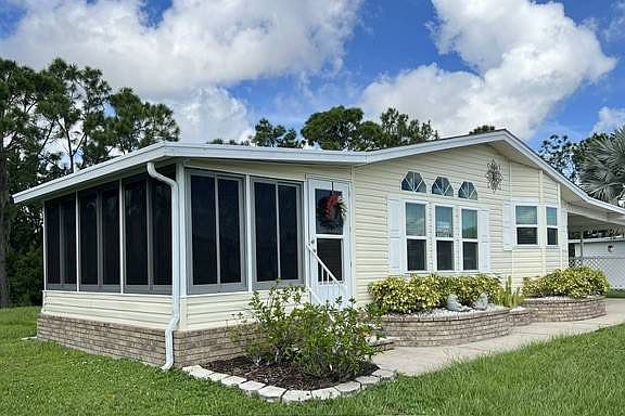 2nd image of 105 Tiger Lilly Dr