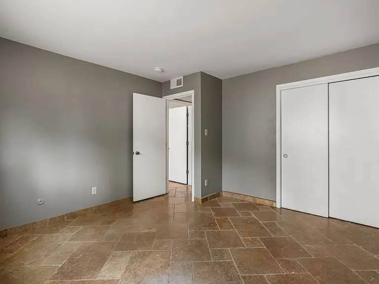 6612 Christy Ave NE — Photo 29