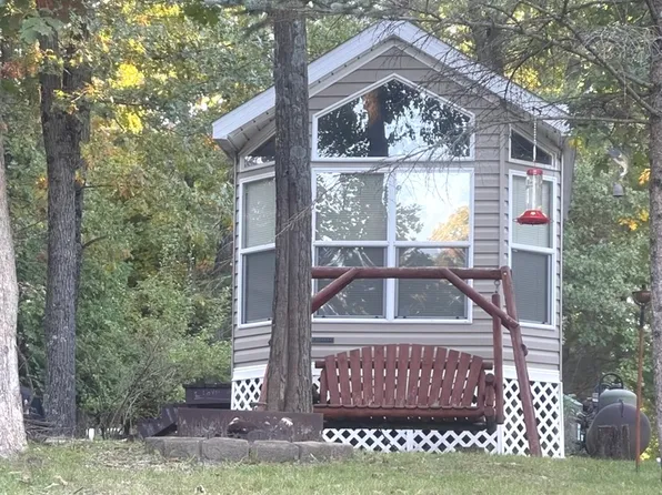 3-90 Woodhaven Dr E, Sublette, IL 61367
