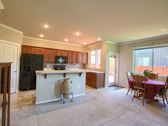 4th image of 20015 45th Ln E