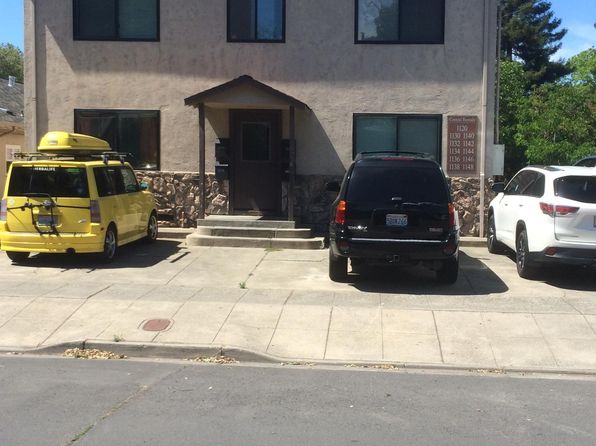 1132 Central Ave