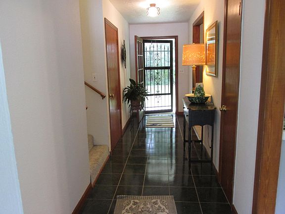 2nd image of 149 Killeen St