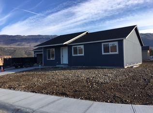 177 Island Loop, Rock Island, WA 98850