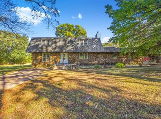 21298 S Welling Rd, Welling, OK 74471