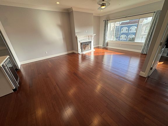 4th image of 1334 Anza St #1334