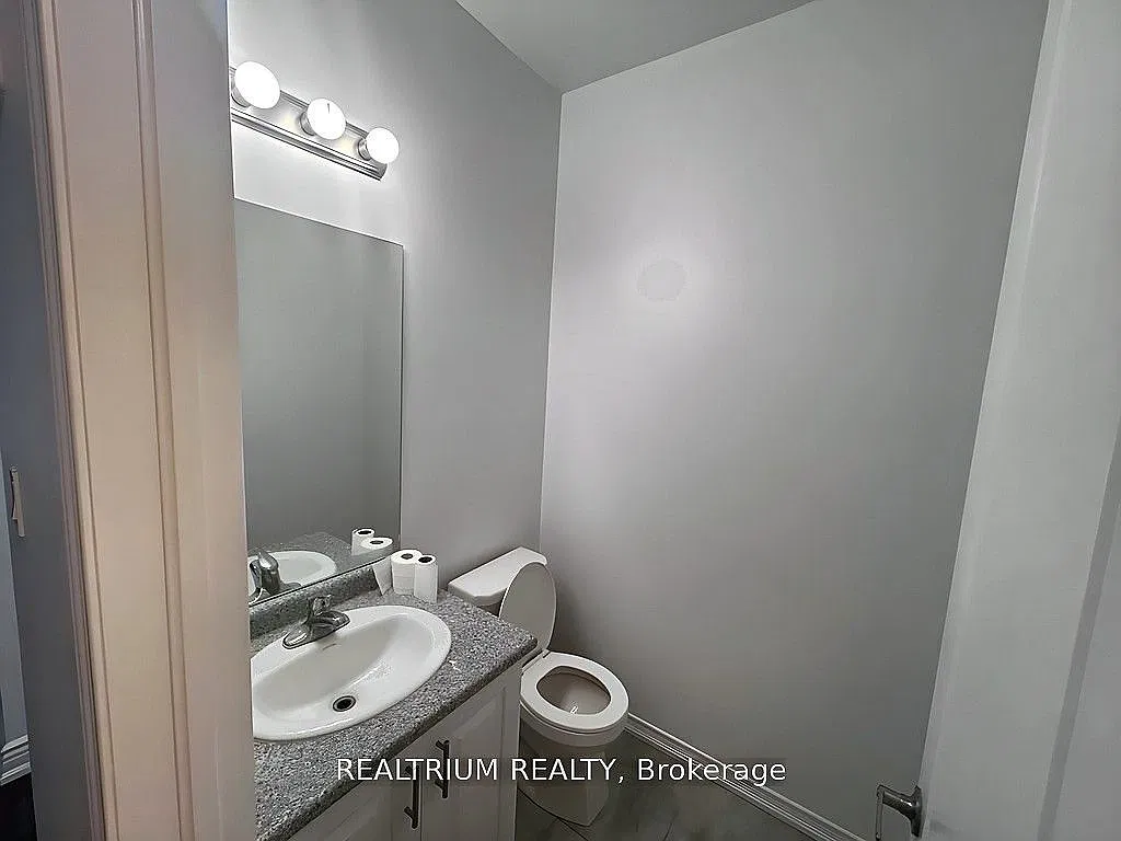 4 bed, $2,999 — Photo 4