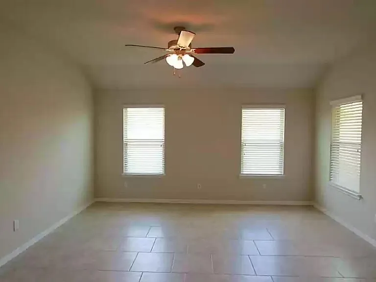 17826 Auburn Heights Trl — Photo 8