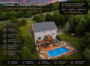 807 S Stanford Dr, Rogersville, MO 65742