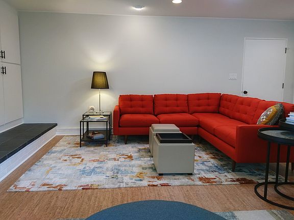 5th image of 1219 Livermore St