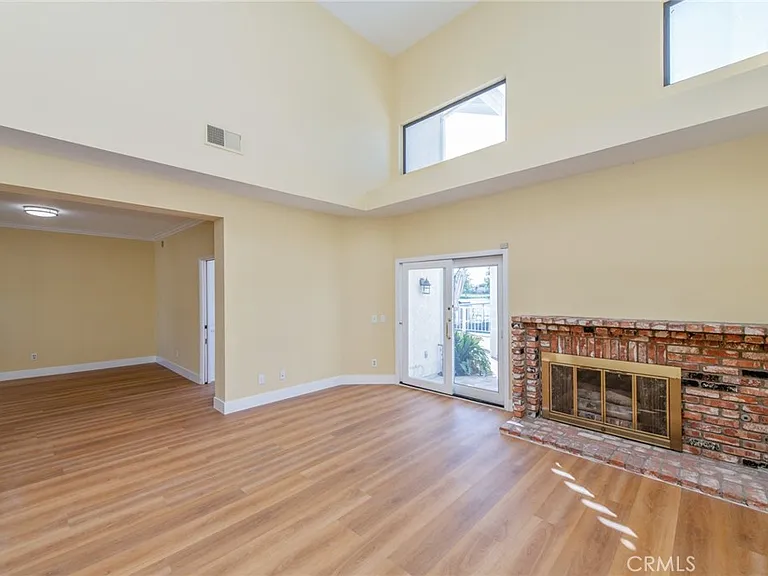 76 Fairlake #23 — Photo 17