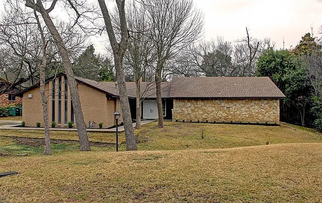1st image of 1449 Kingswood Dr