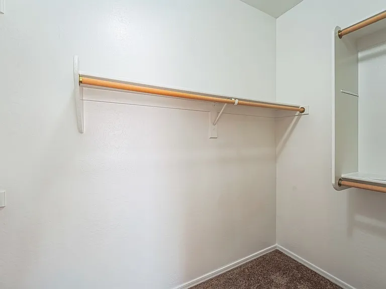 1268 E Birdland Dr — Photo 25