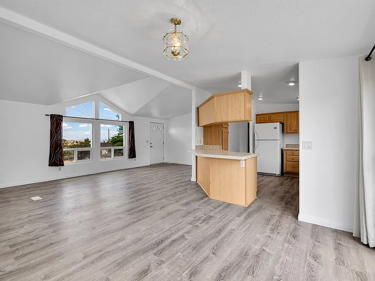 60377 Natoma Trl — Photo 8