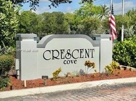 3218 Coral Lake Dr