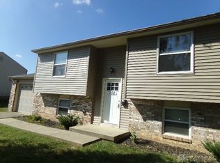 102 Calmont Farm Cir, Englewood, OH 45322