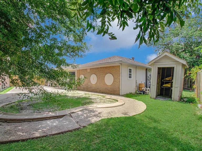 10606 Beckfield Dr — Photo 40