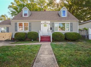 454 Algonquin Rd, Hampton, VA 23661