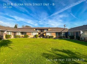 2420 N Buena Vista St