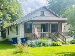 2416 Bellevue St, Saginaw, MI 48601