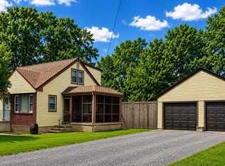 806 Highland Ave, Glendora, NJ 08029
