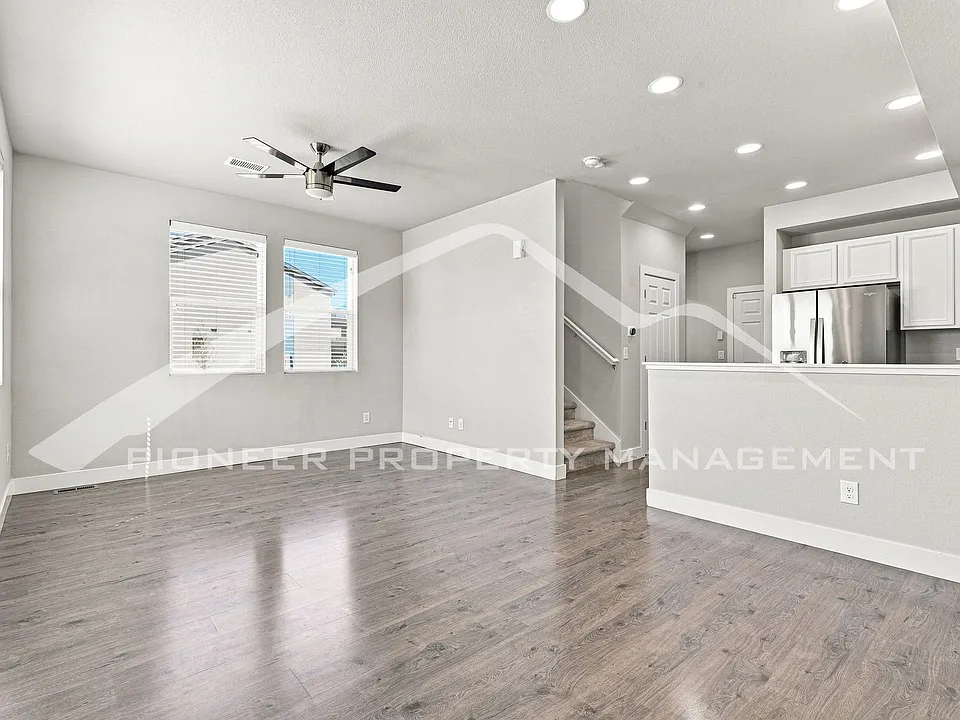 16130 E Warner Pl