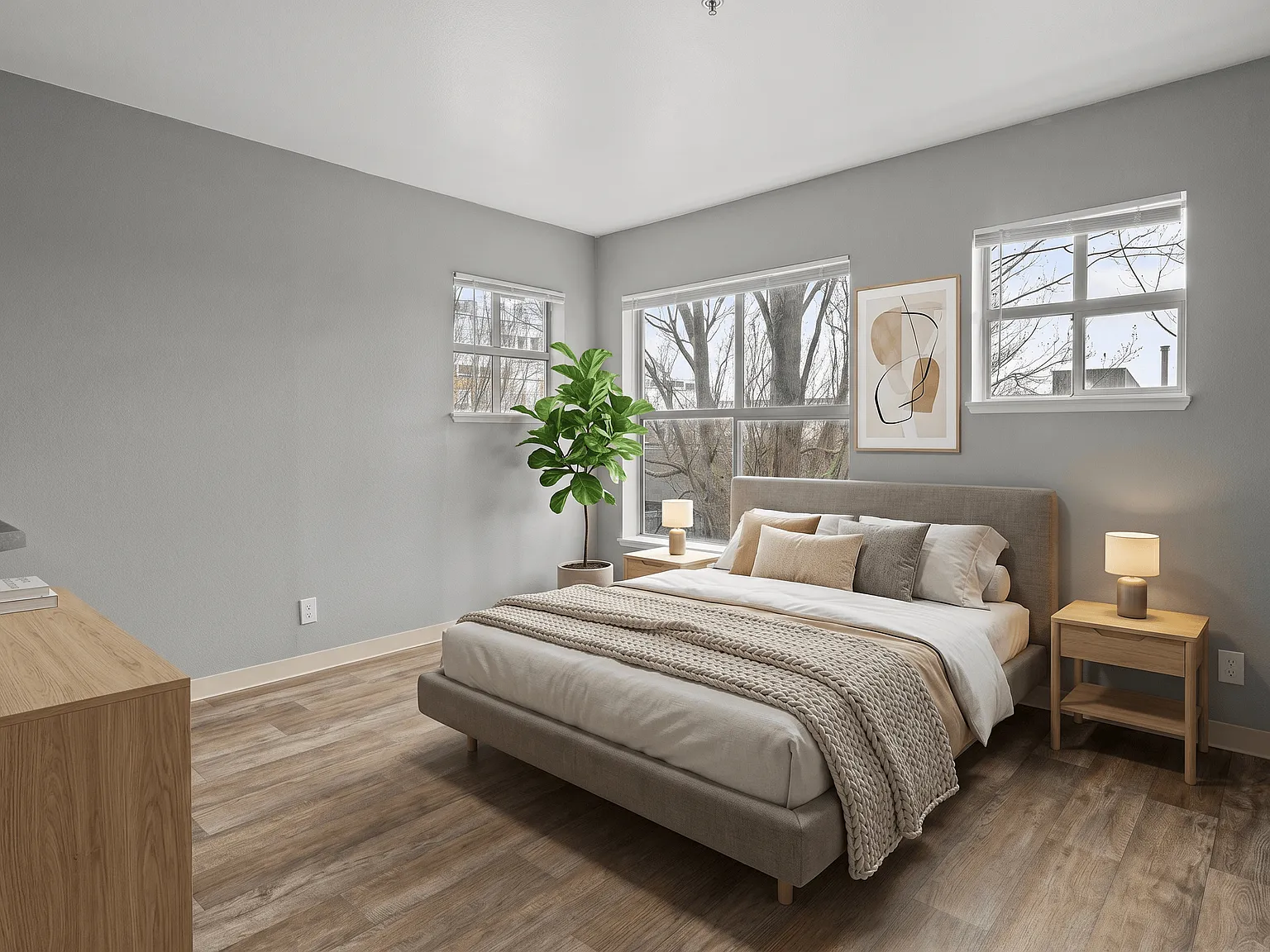 Ellis Court Apartments — Photo 3