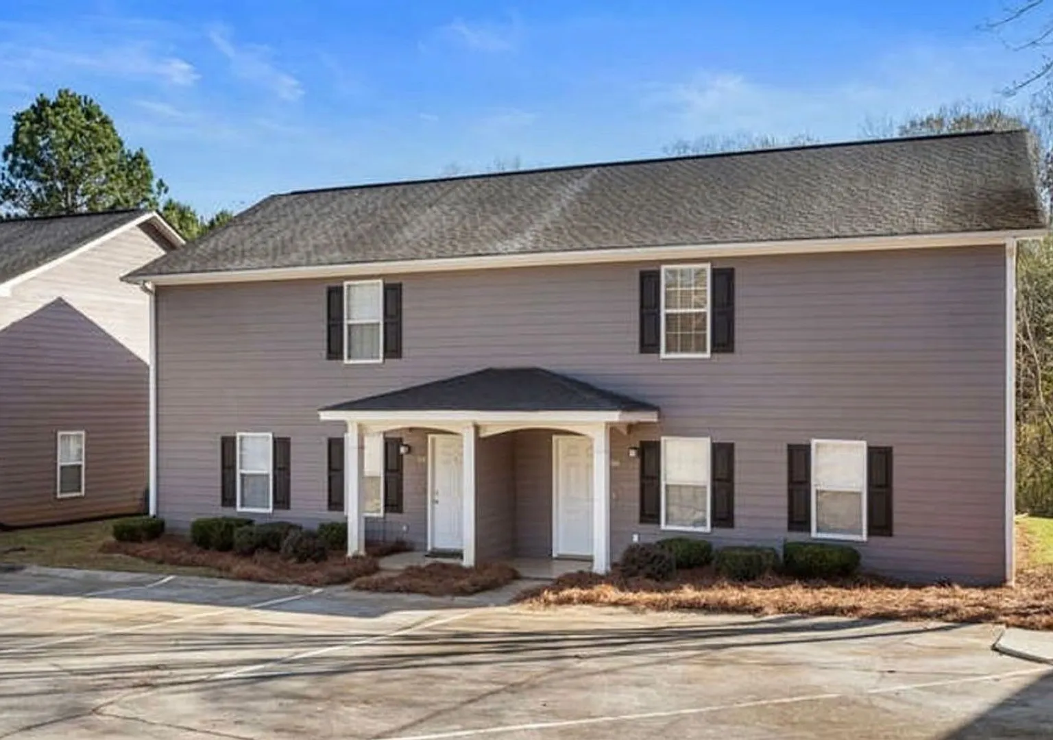 Townhomes in Commerce, Ga! — Photo 1