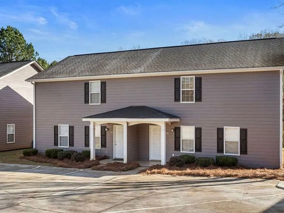 878 Hospital Rd