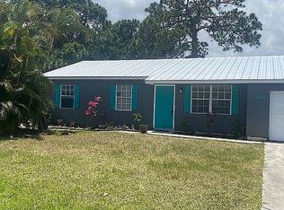 2502 SE Robin Cir, Port Saint Lucie, FL 34952