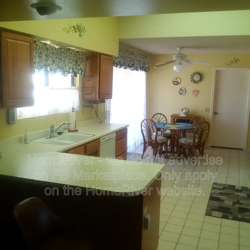 Sun City West — Photo 3