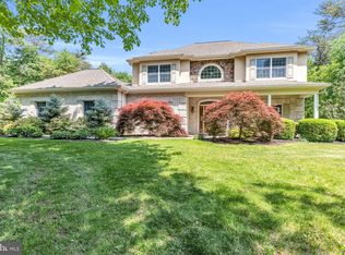 7104 Sleepy Hollow Rd, Harrisburg, PA 17112